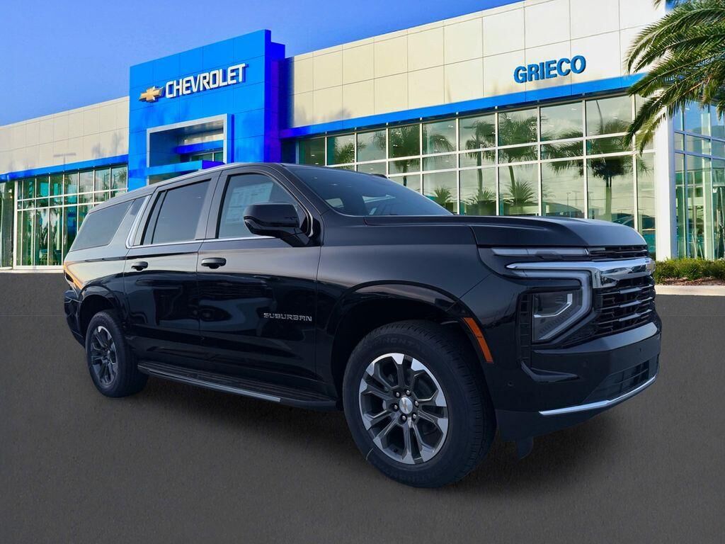 2026 CHEVROLET Suburban