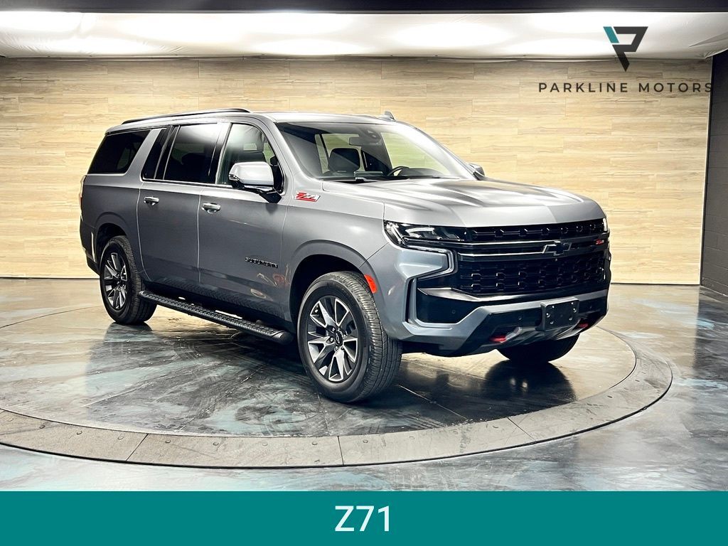 2022 CHEVROLET Suburban