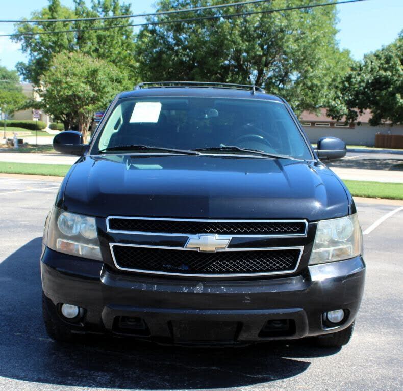 2011 CHEVROLET Tahoe