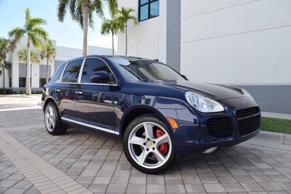 2004 PORSCHE Cayenne