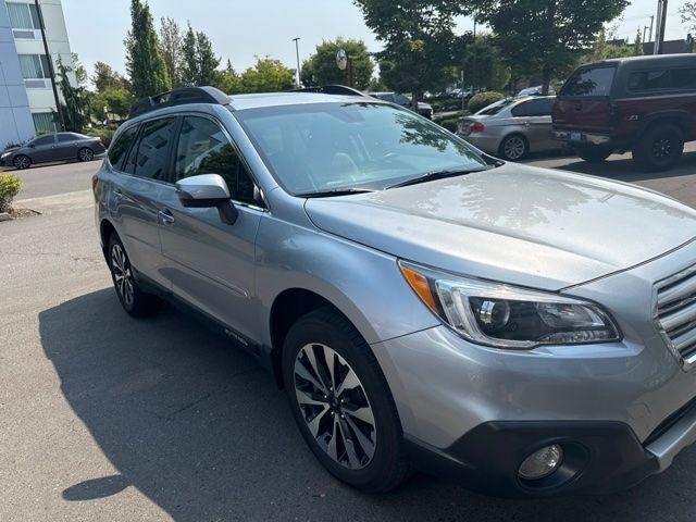 2017 SUBARU Outback