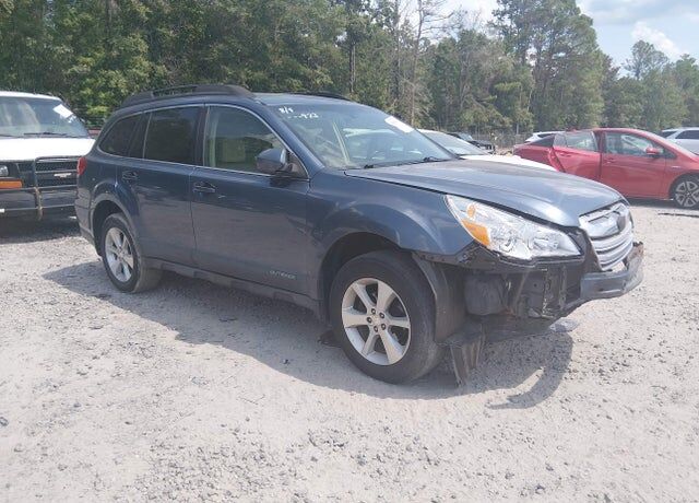 2014 SUBARU Outback
