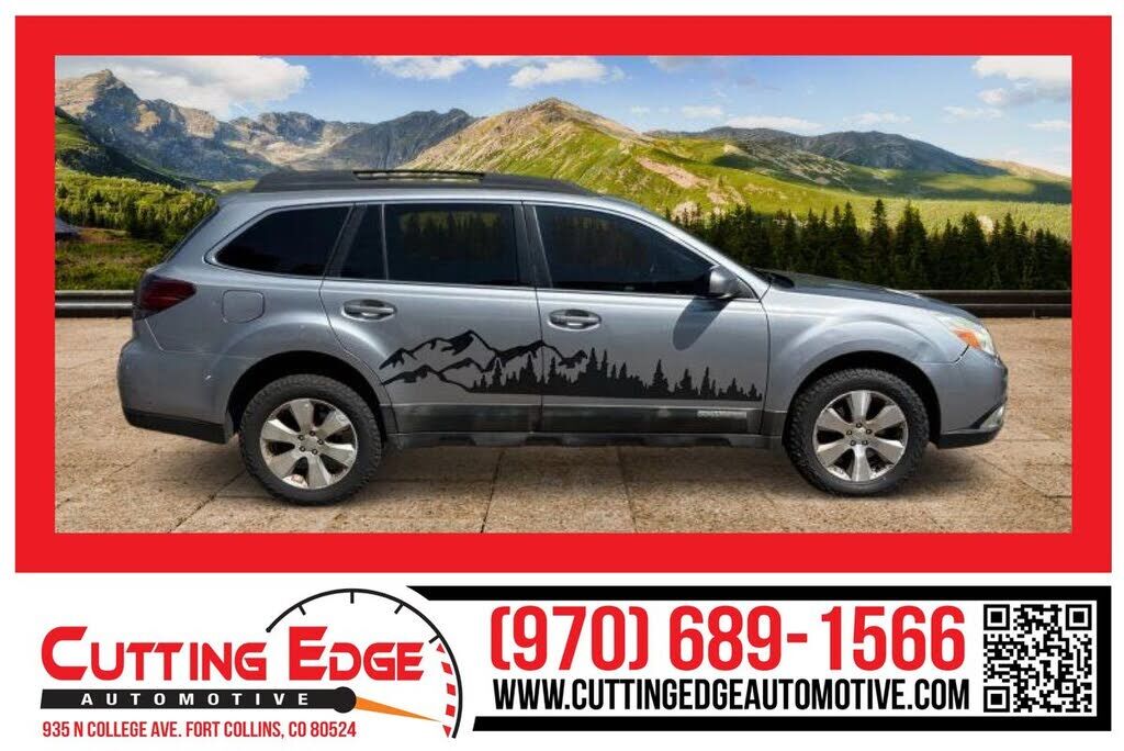 2011 SUBARU Outback