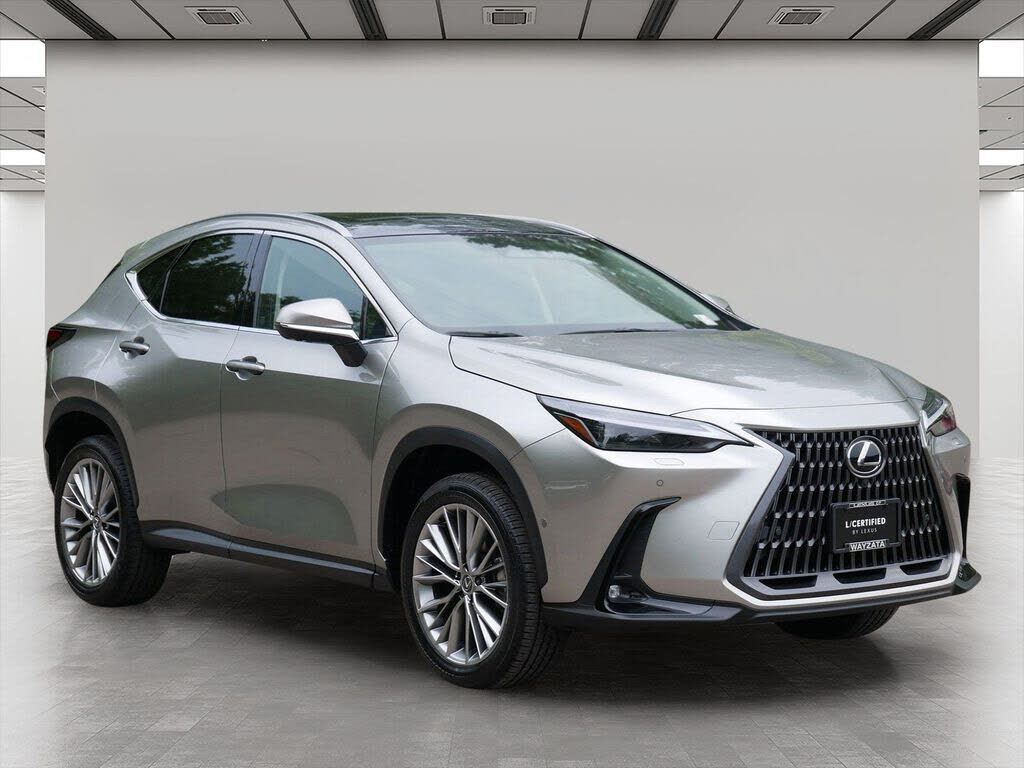2025 LEXUS NX