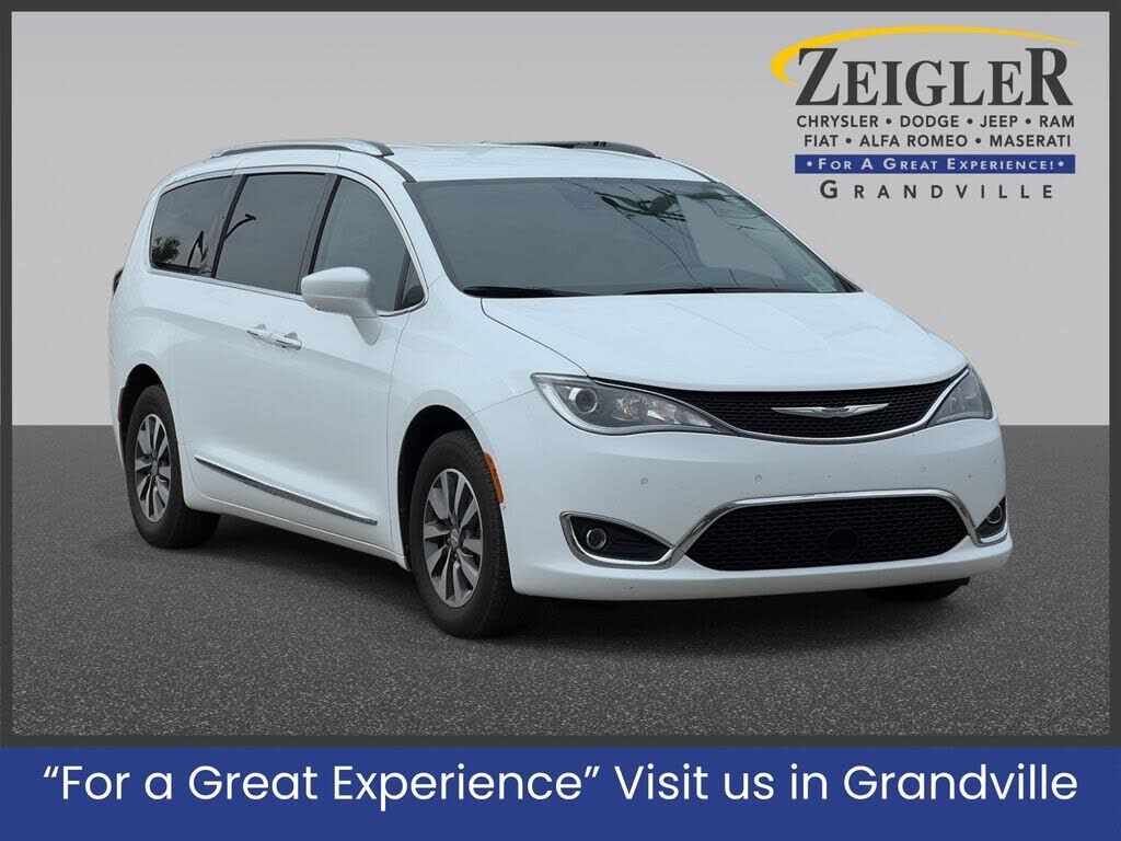 2020 CHRYSLER Pacifica