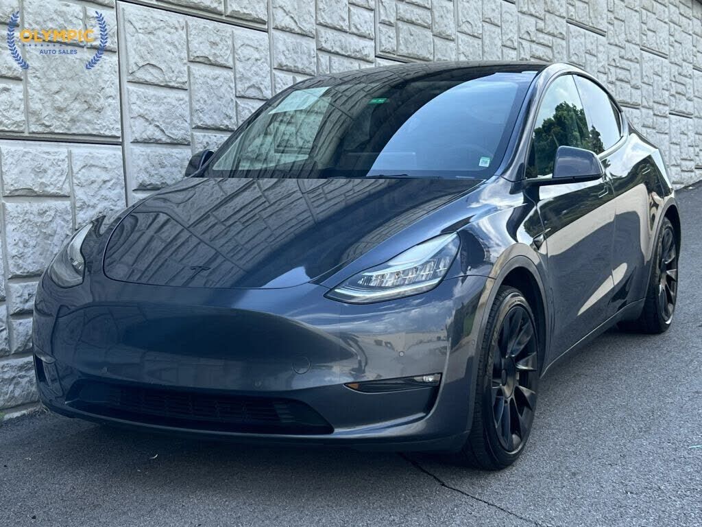 2021 TESLA Model Y
