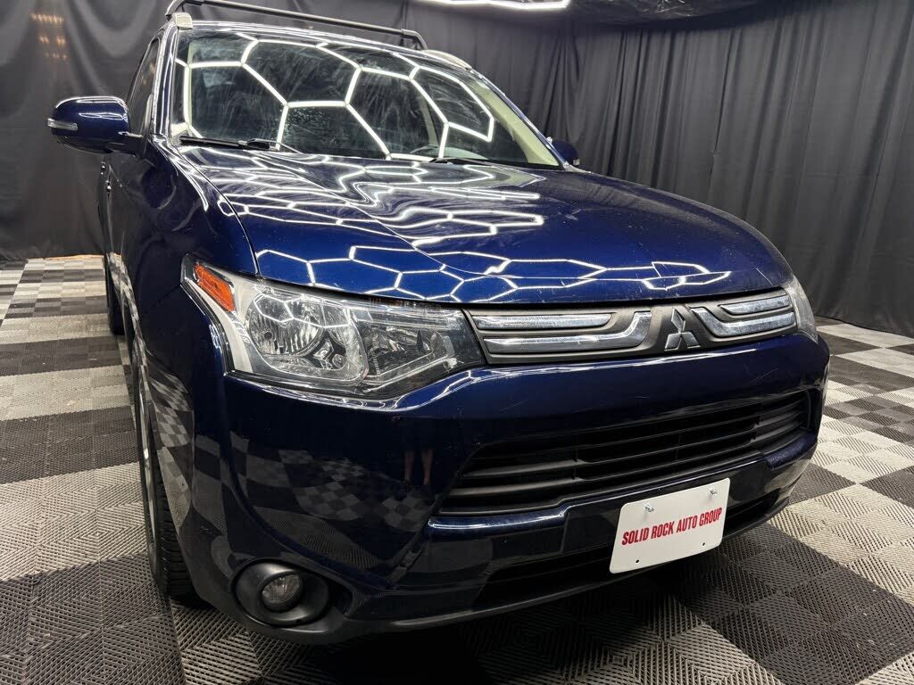 2014 MITSUBISHI Outlander