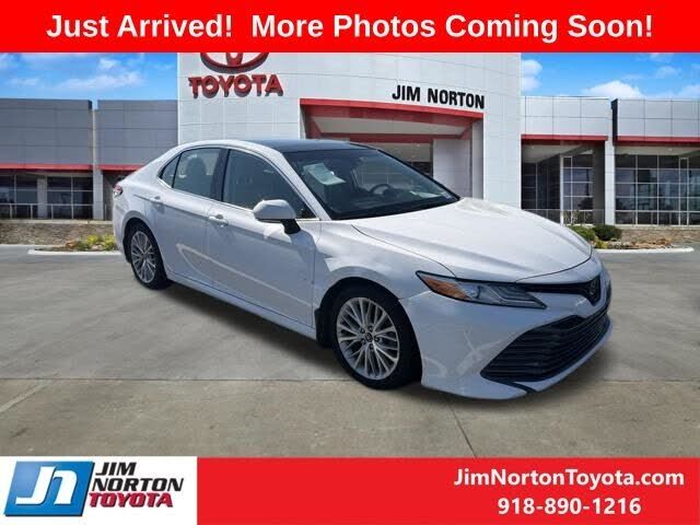 2019 TOYOTA Camry