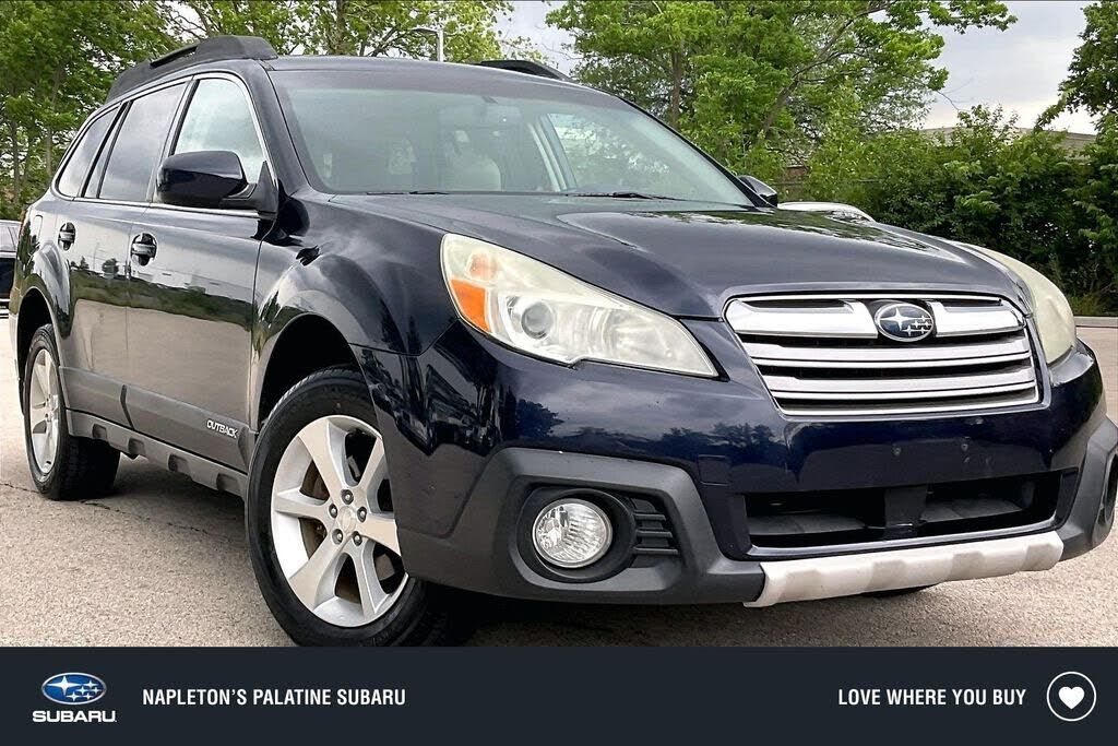 2014 SUBARU Outback