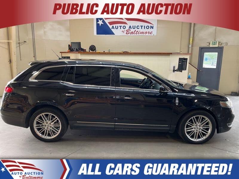 2019 LINCOLN MKT