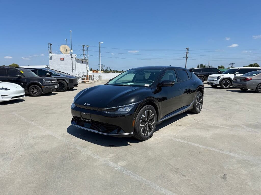 2024 KIA EV6