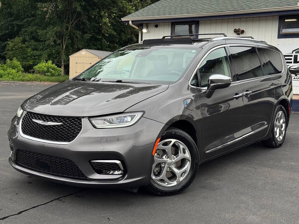 2021 CHRYSLER Pacifica
