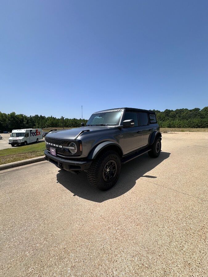 2024 FORD Bronco