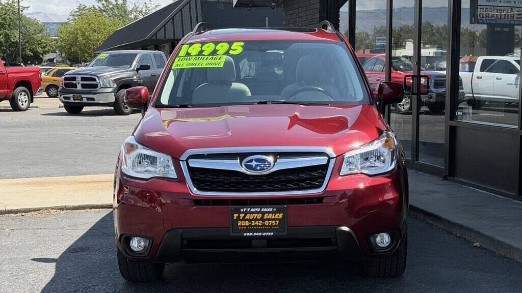 2015 SUBARU Forester