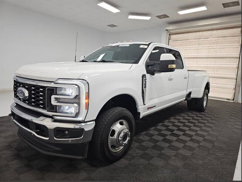 2023 FORD F-350