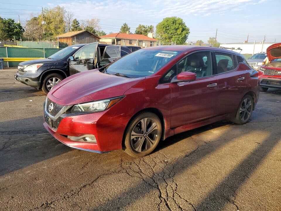 2022 NISSAN Leaf