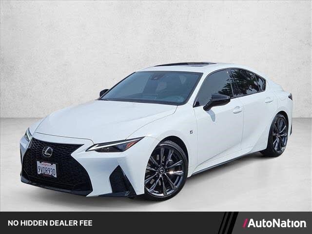 2025 LEXUS IS