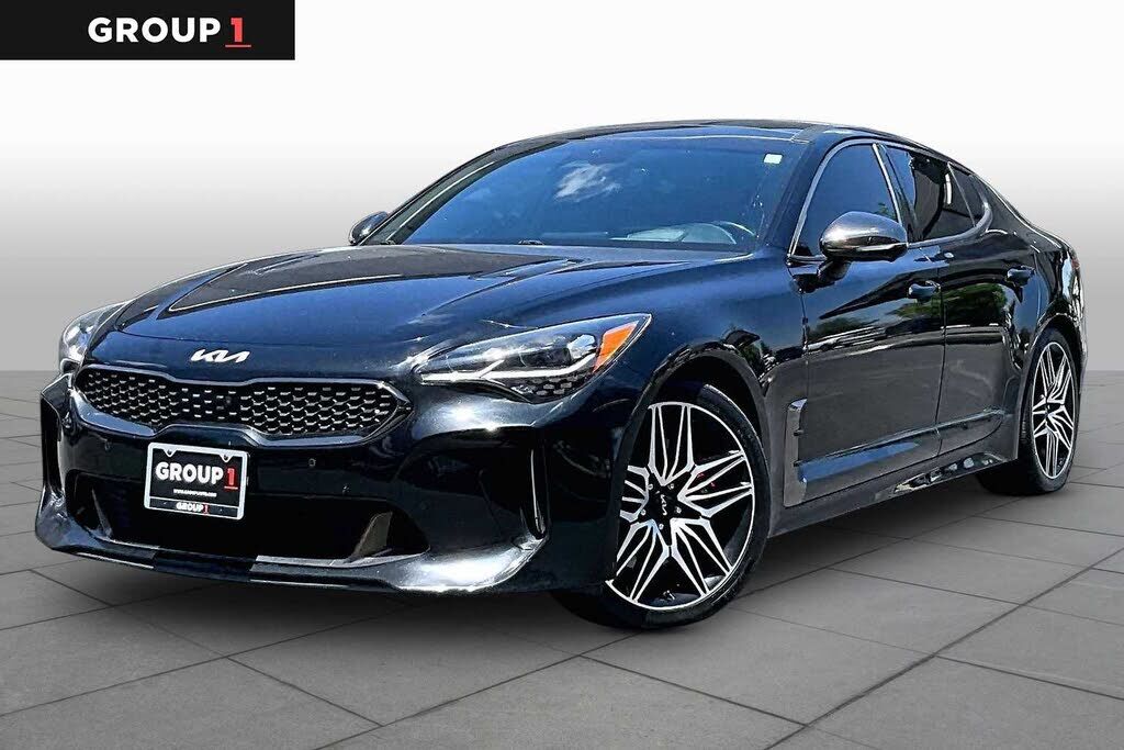 2022 KIA Stinger