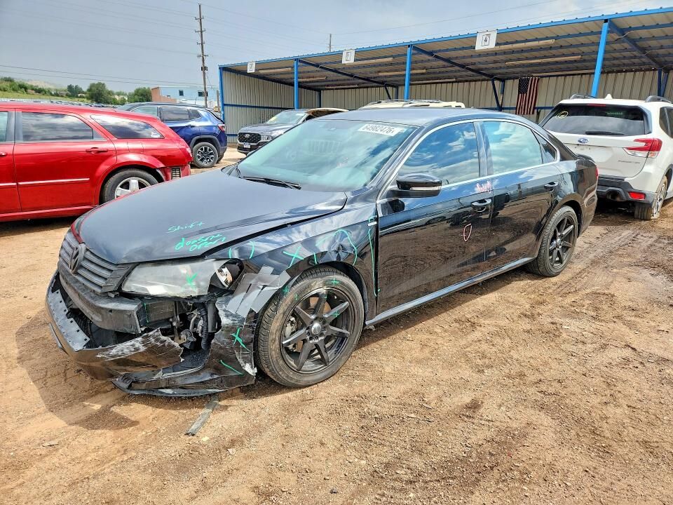 2014 VOLKSWAGEN Passat