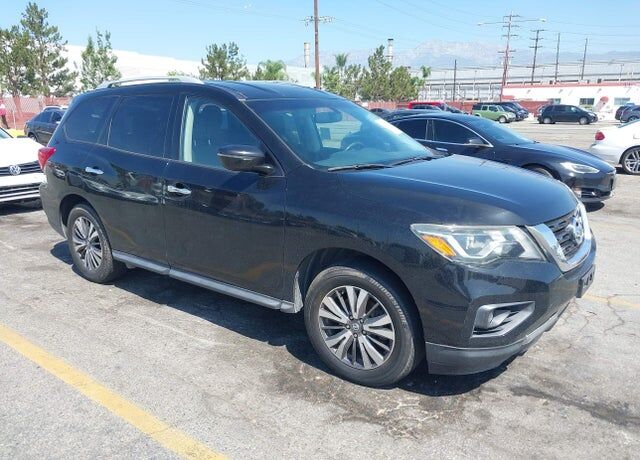 2018 NISSAN Pathfinder
