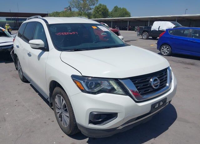 2020 NISSAN Pathfinder
