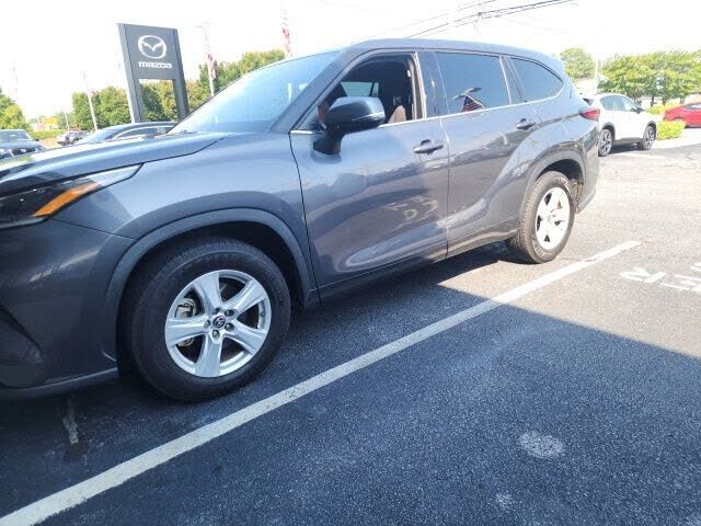 2021 TOYOTA Highlander