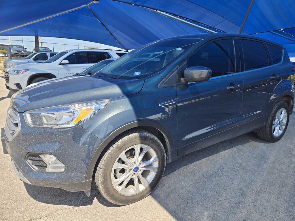 2019 FORD Escape