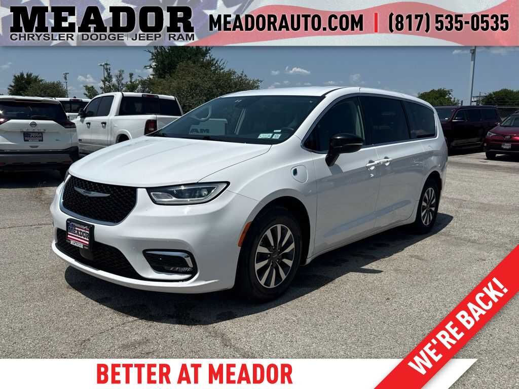 2024 CHRYSLER Pacifica