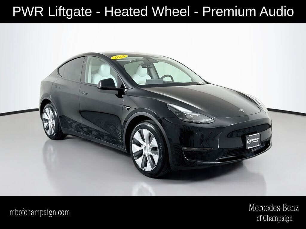 2024 TESLA Model Y