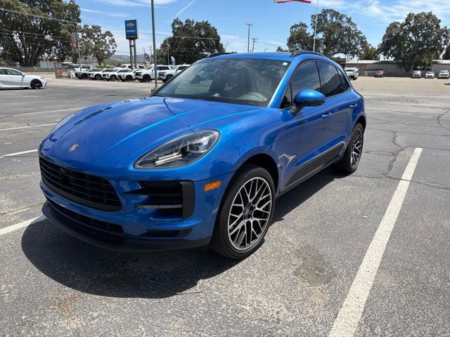 2019 PORSCHE Macan