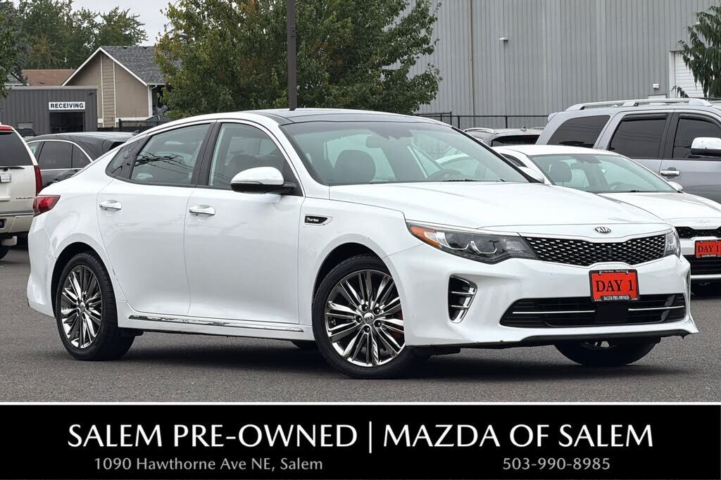 2017 KIA Optima