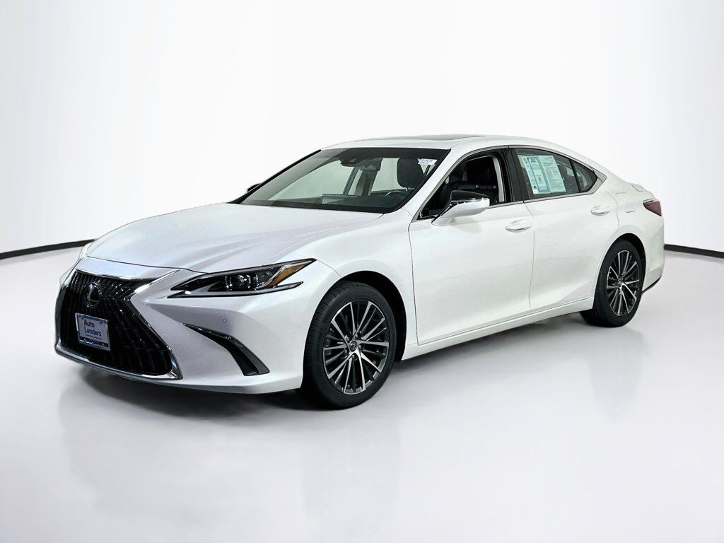2024 LEXUS ES