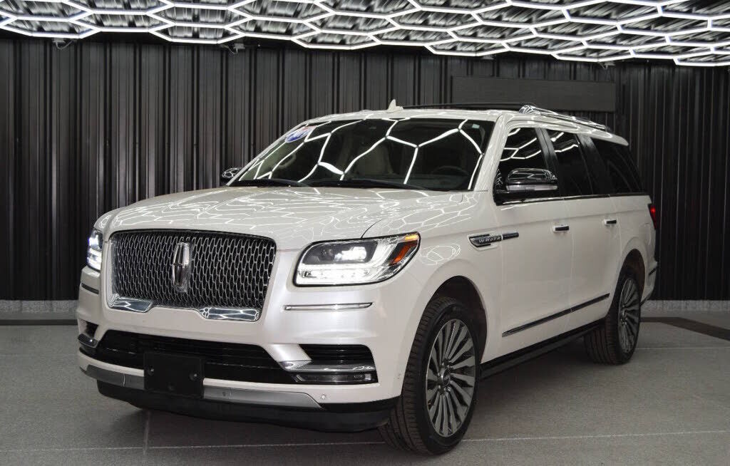 2019 LINCOLN Navigator L