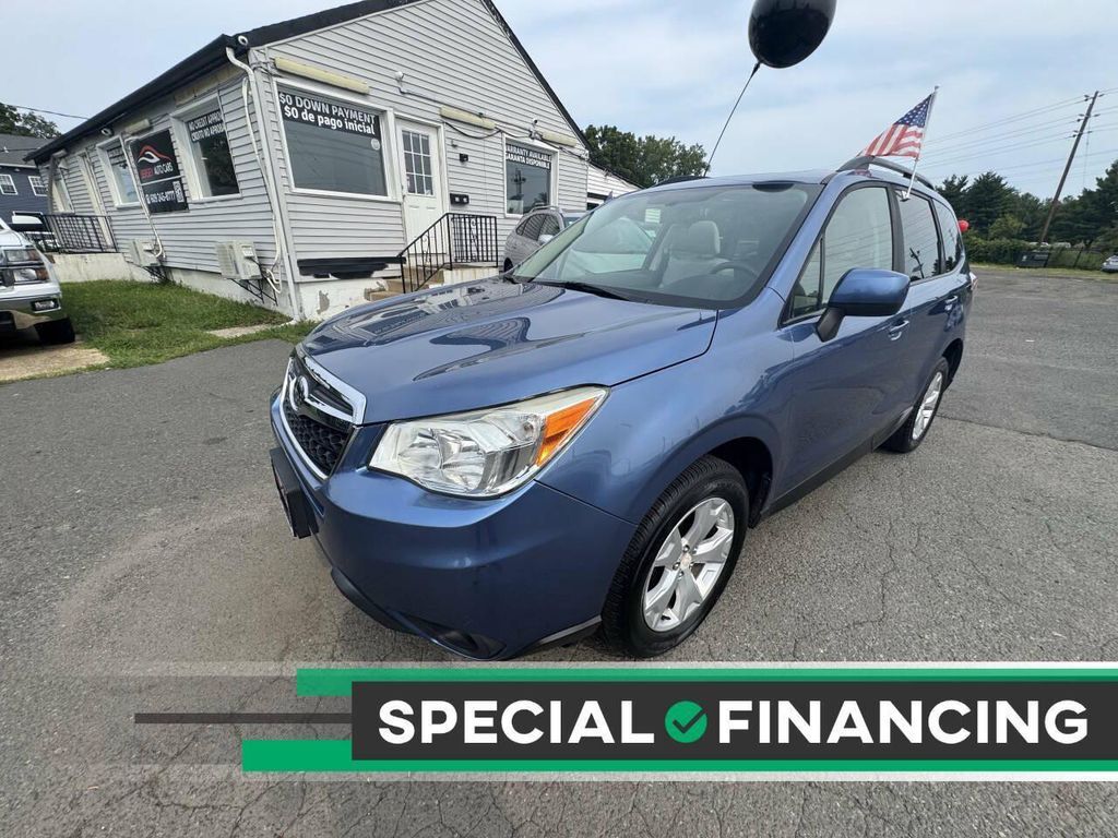 2016 SUBARU Forester