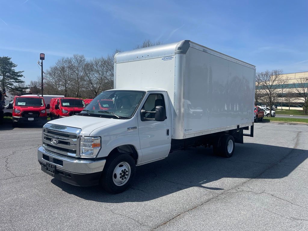 2027 FORD E-450
