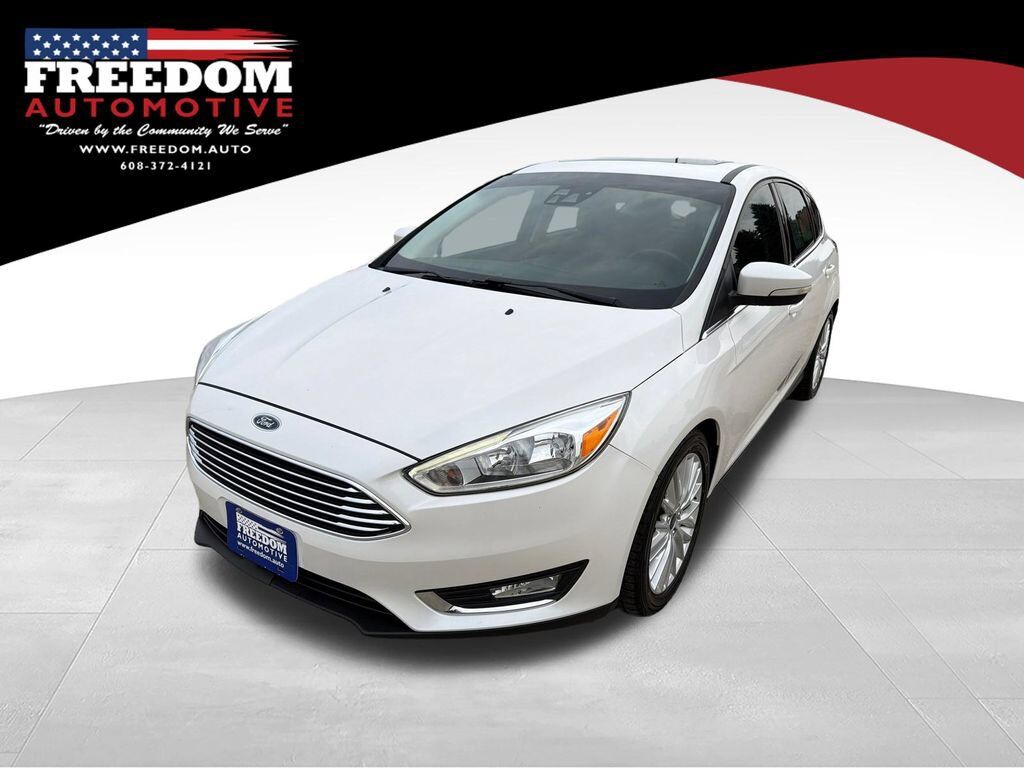 2017 FORD Focus