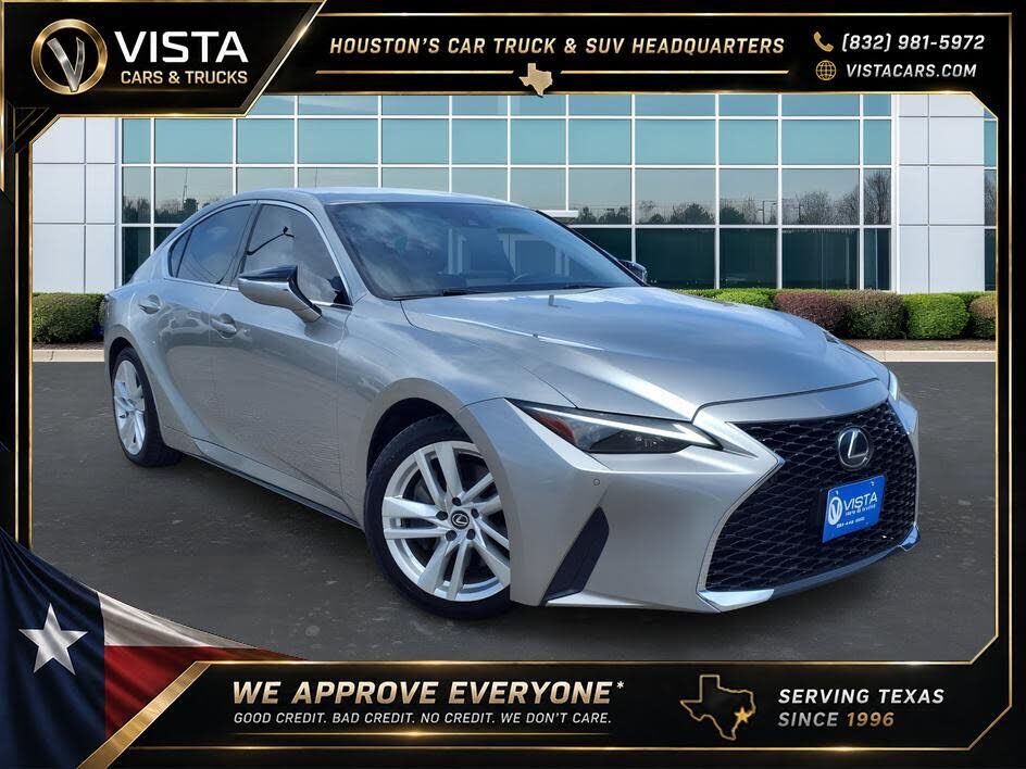 2021 LEXUS IS