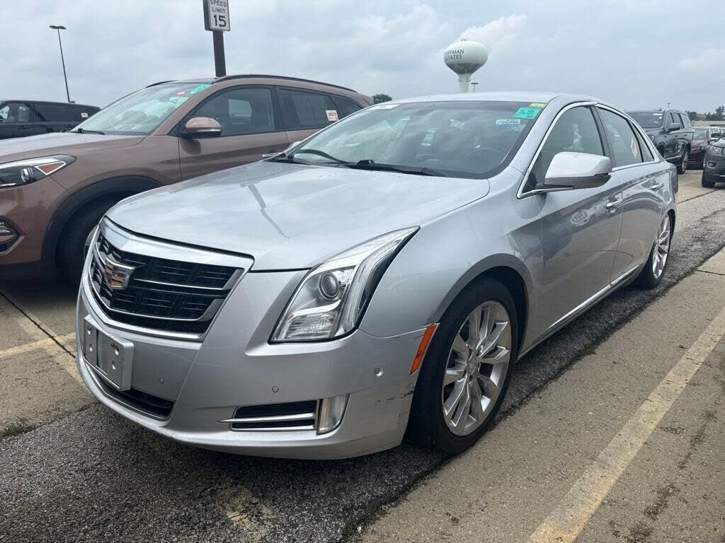 2017 CADILLAC XTS