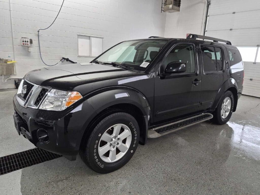 2012 NISSAN Pathfinder