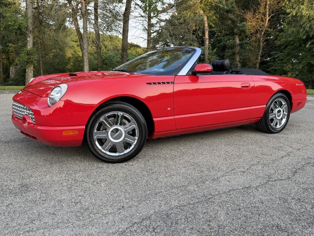 2004 FORD Thunderbird