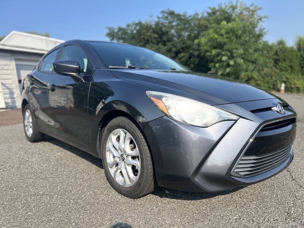 2016 TOYOTA Scion
