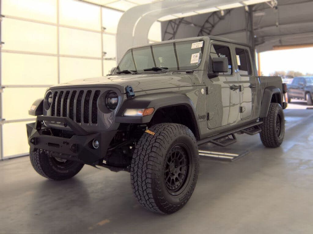 2021 JEEP Gladiator