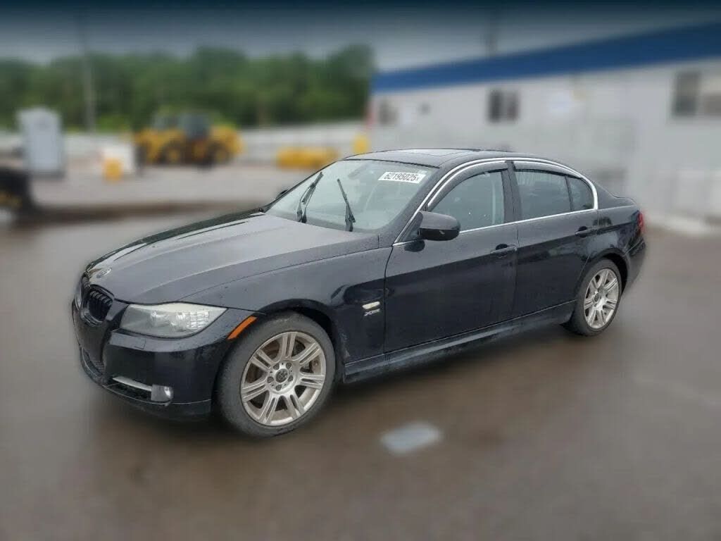 2011 BMW 3 Series