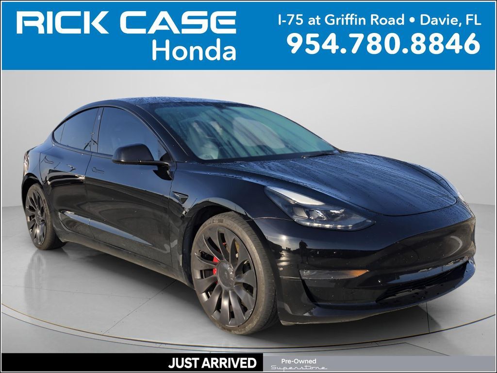 2023 TESLA Model 3
