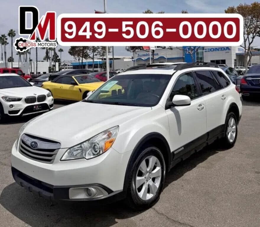 2011 SUBARU Outback