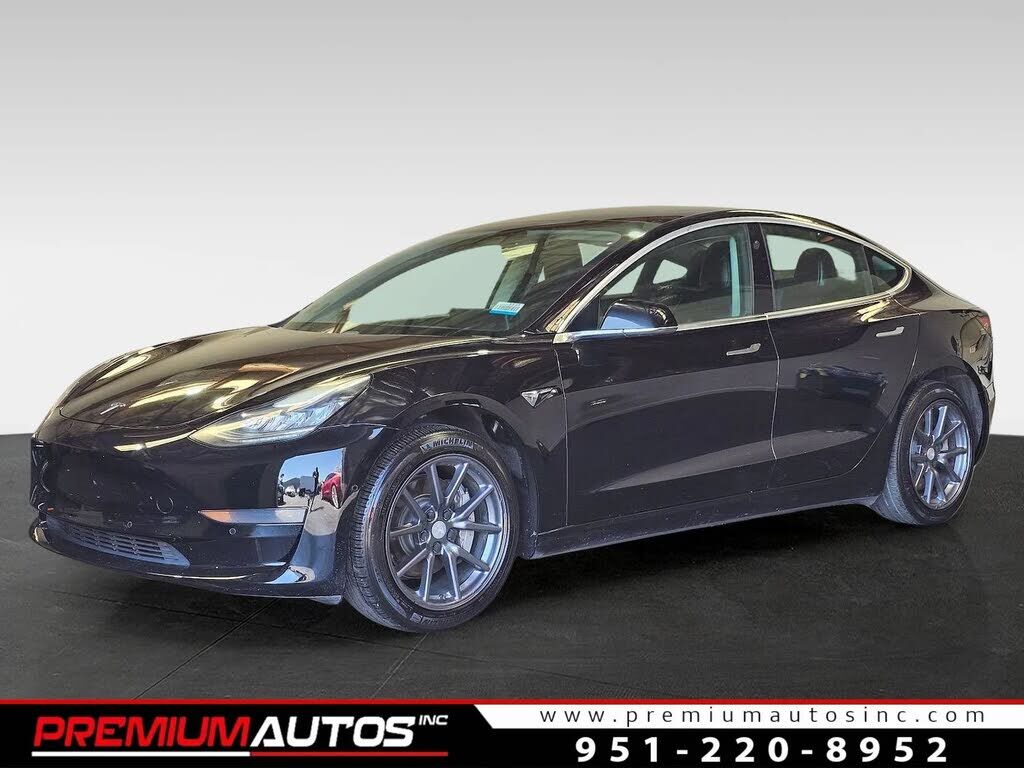 2019 TESLA Model 3