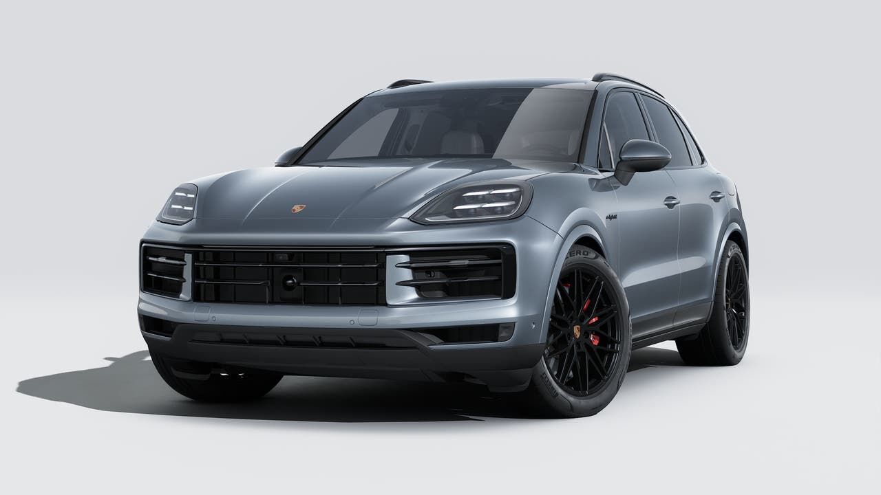2026 PORSCHE Cayenne