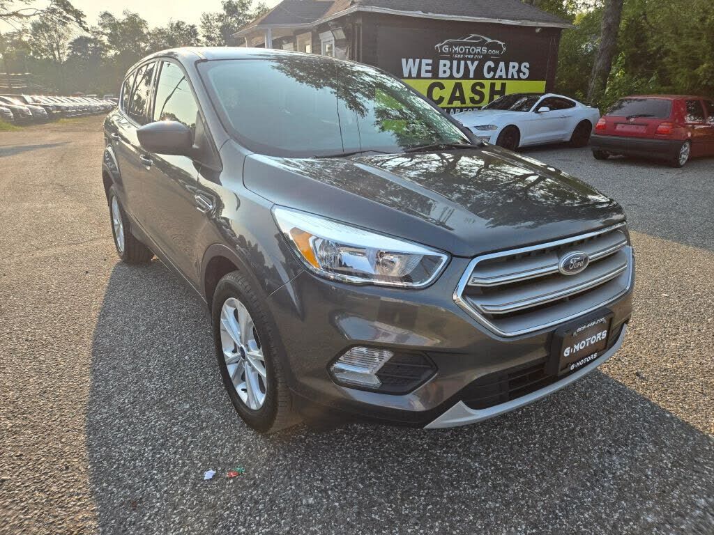 2017 FORD Escape