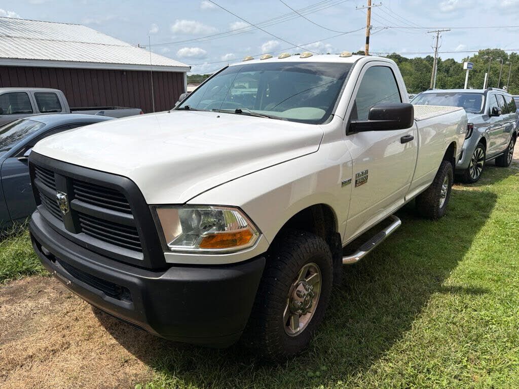 2012 DODGE Ram
