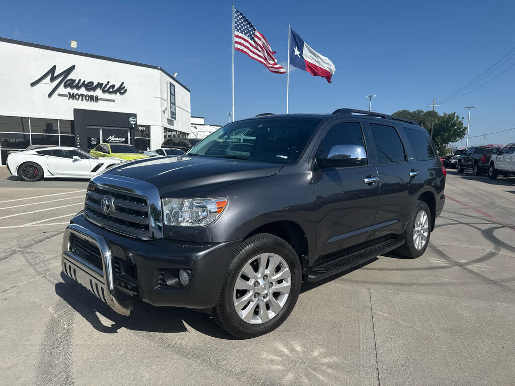 2016 TOYOTA Sequoia